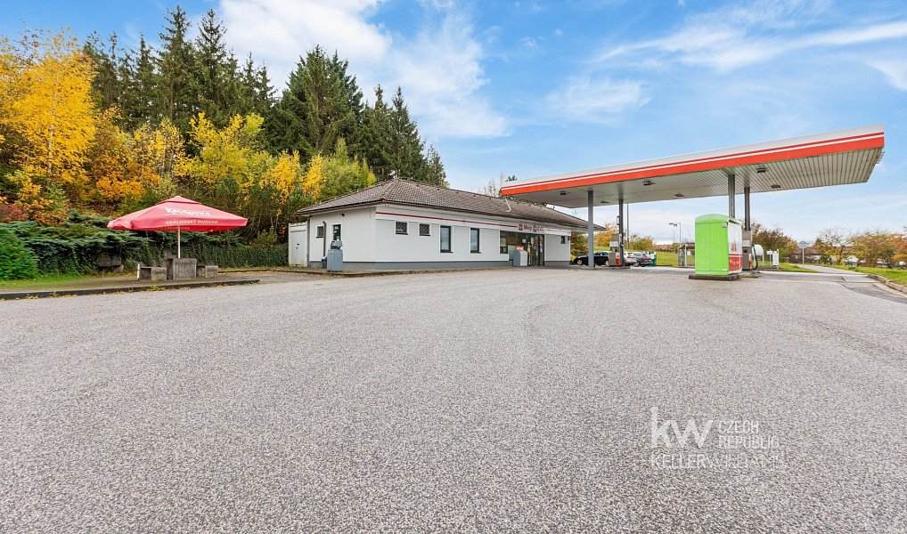 Prodej komerčního objektu (jiného typu) 5 195 m², Lovčice – náhled fotky 2
