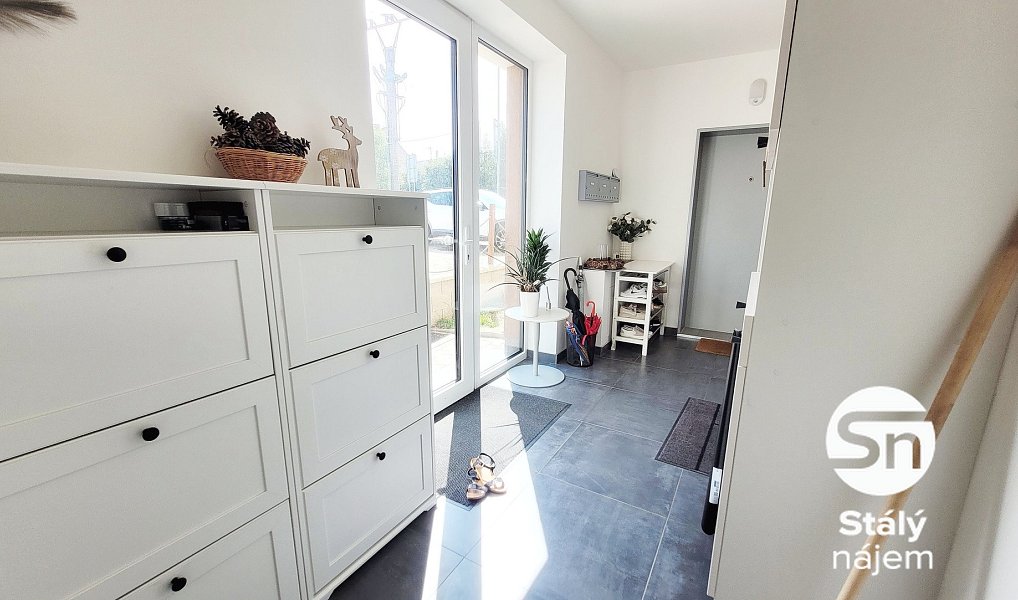 Pronájem bytu 3+kk 78 m², Svinaře – náhled fotky 19