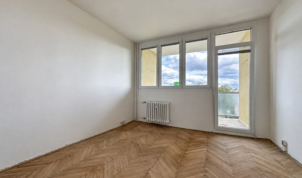 Pronájem bytu 3+1 63 m², Plzeň – náhled fotky 3