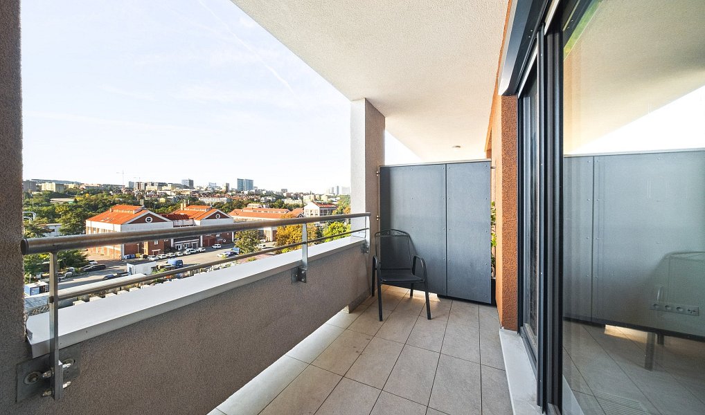 Pronájem bytu 1+kk 33 m², Praha – náhled fotky 6
