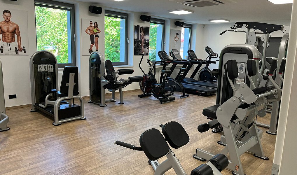 Pronájem obchodních prostor 398 m², Zubří – náhled fotky 11