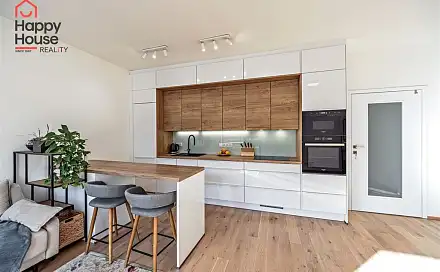 Pronájem bytu 2+kk 60 m²