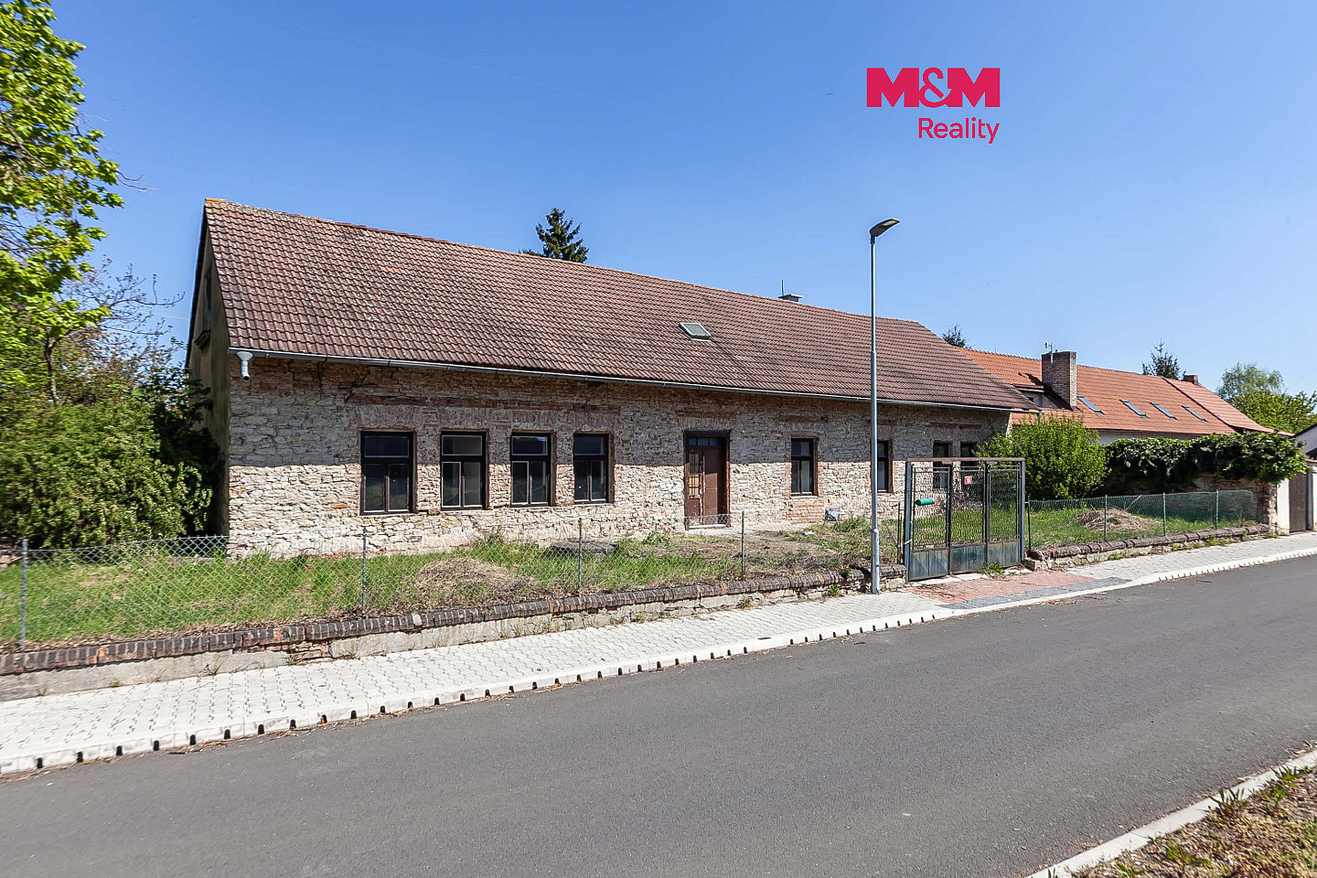 Prodej domu 290 m² s pozemkem 676 m²