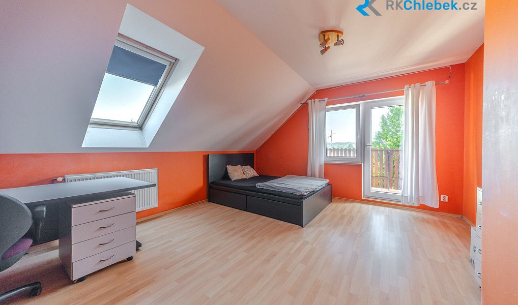 Prodej domu 268 m² s pozemkem 1 080 m², Kravaře – náhled fotky 16