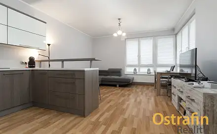 Pronájem bytu 4+kk 92 m²
