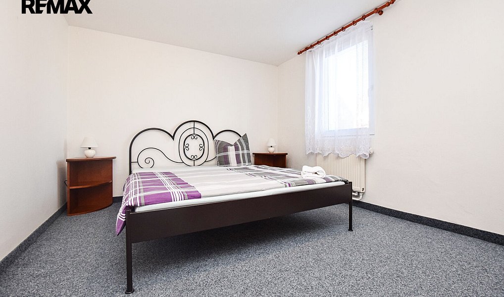 Prodej ubytovacího objektu 644 m², Kovářská – náhled fotky 14