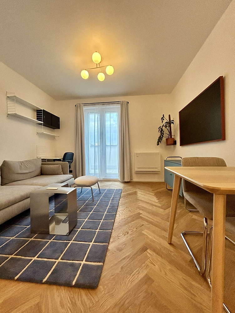 Pronájem bytu 2+kk 55 m² – fotografie 4