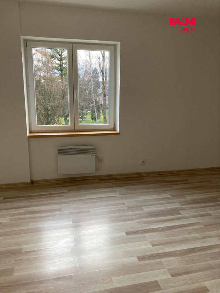 Pronájem bytu 2+kk 48 m² – fotografie 4