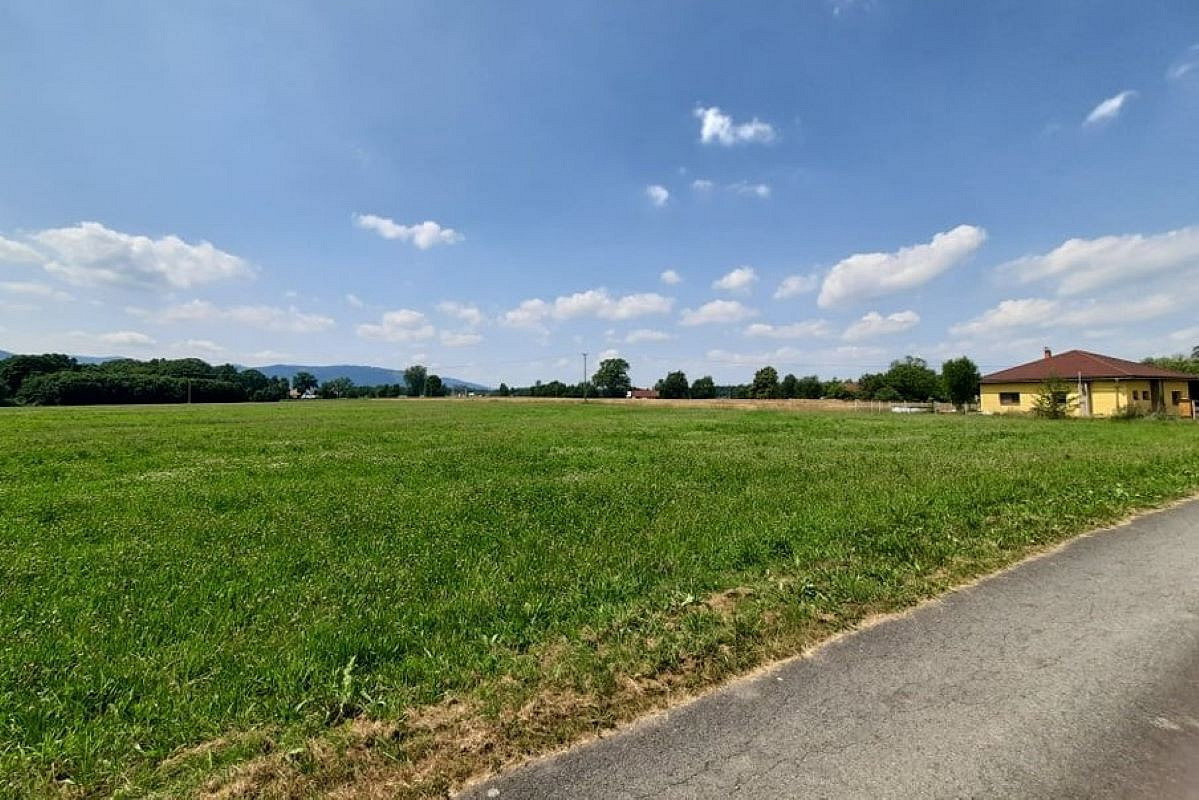 Prodej pole 7 527 m² — photo 2