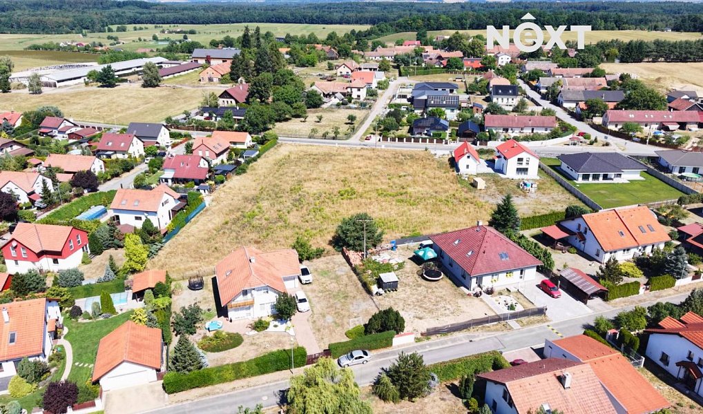 Prodej stavebního pozemku 3 478 m², Býšť – náhled fotky 4