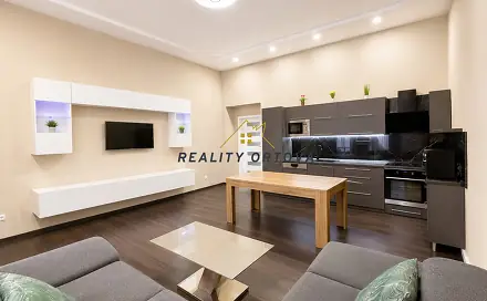 Pronájem bytu 3+kk 84 m², Rumunská, Liberec - Liberec IV-Perštýn
