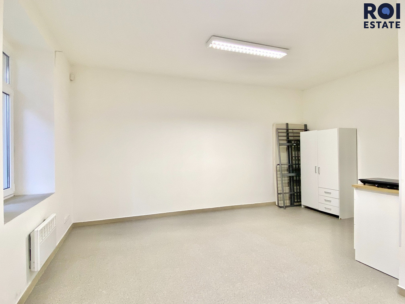 Pronájem bytu 1+kk 32 m² – fotografie 2
