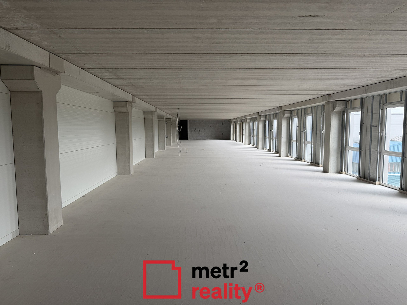 Pronájem kanceláře 495 m² – fotografie 3