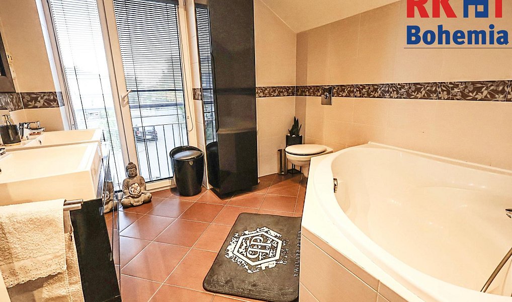 Prodej domu 184 m² s pozemkem 283 m², Praha – náhled fotky 12