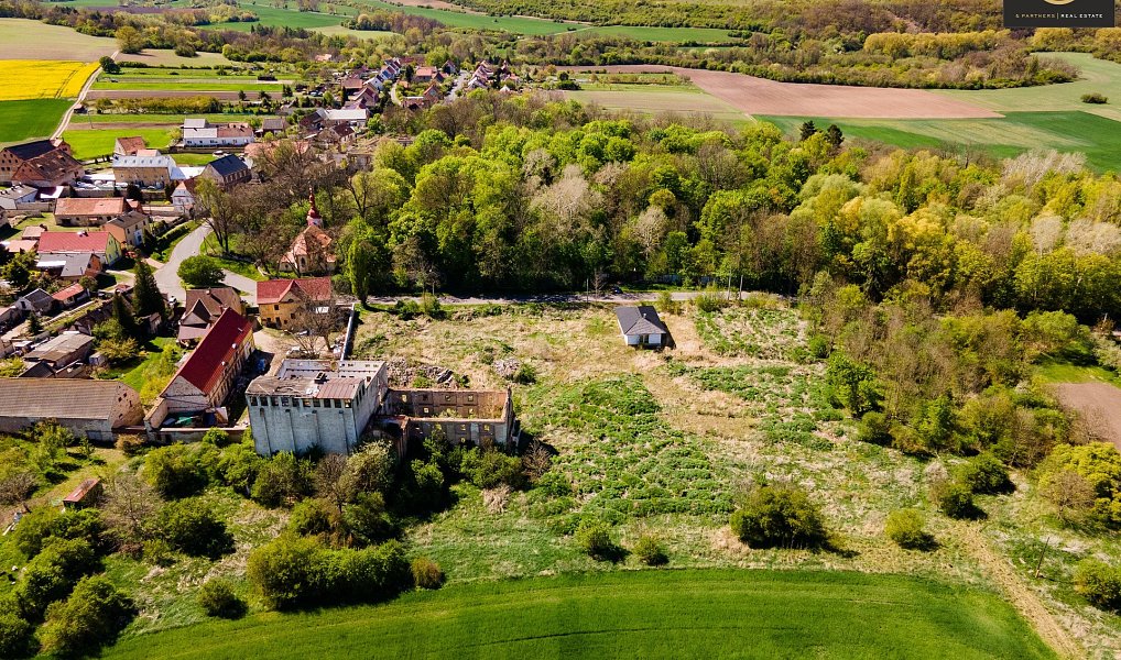 Prodej domu 100 m² s pozemkem 8 827 m², Liběšice – náhled fotky 10