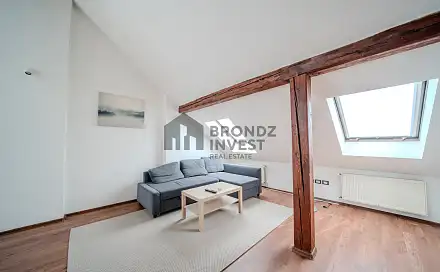 Pronájem bytu 4+kk 90 m²