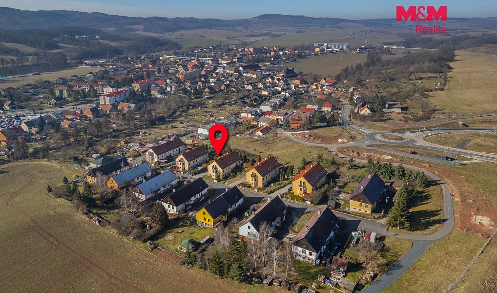 Prodej domu 169 m² s pozemkem 291 m², Lubenec – náhled fotky 24