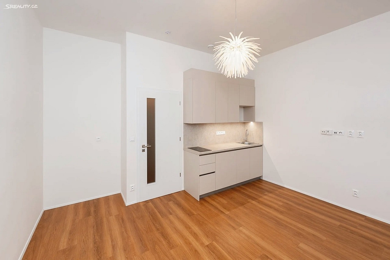 Pronájem bytu 3+kk 69 m² – fotografie 5