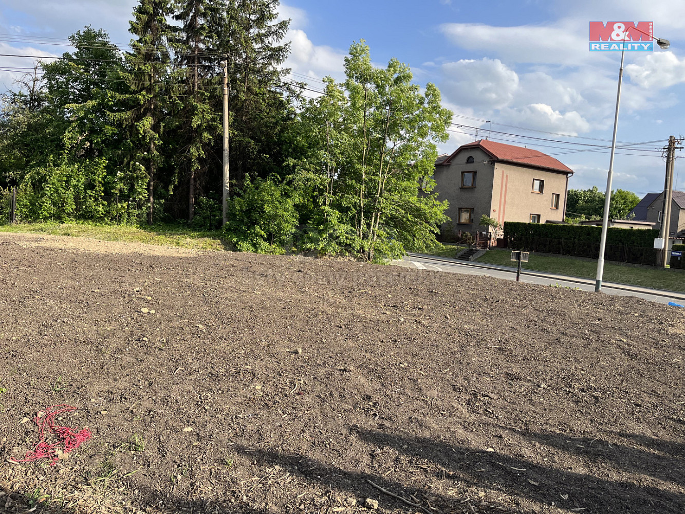 Prodej stavebního pozemku 710 m² – fotografie 4