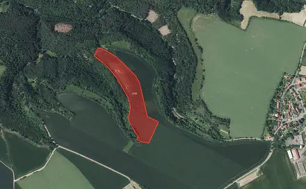 Prodej pole 51 372 m², Kokořín, okres Mělník