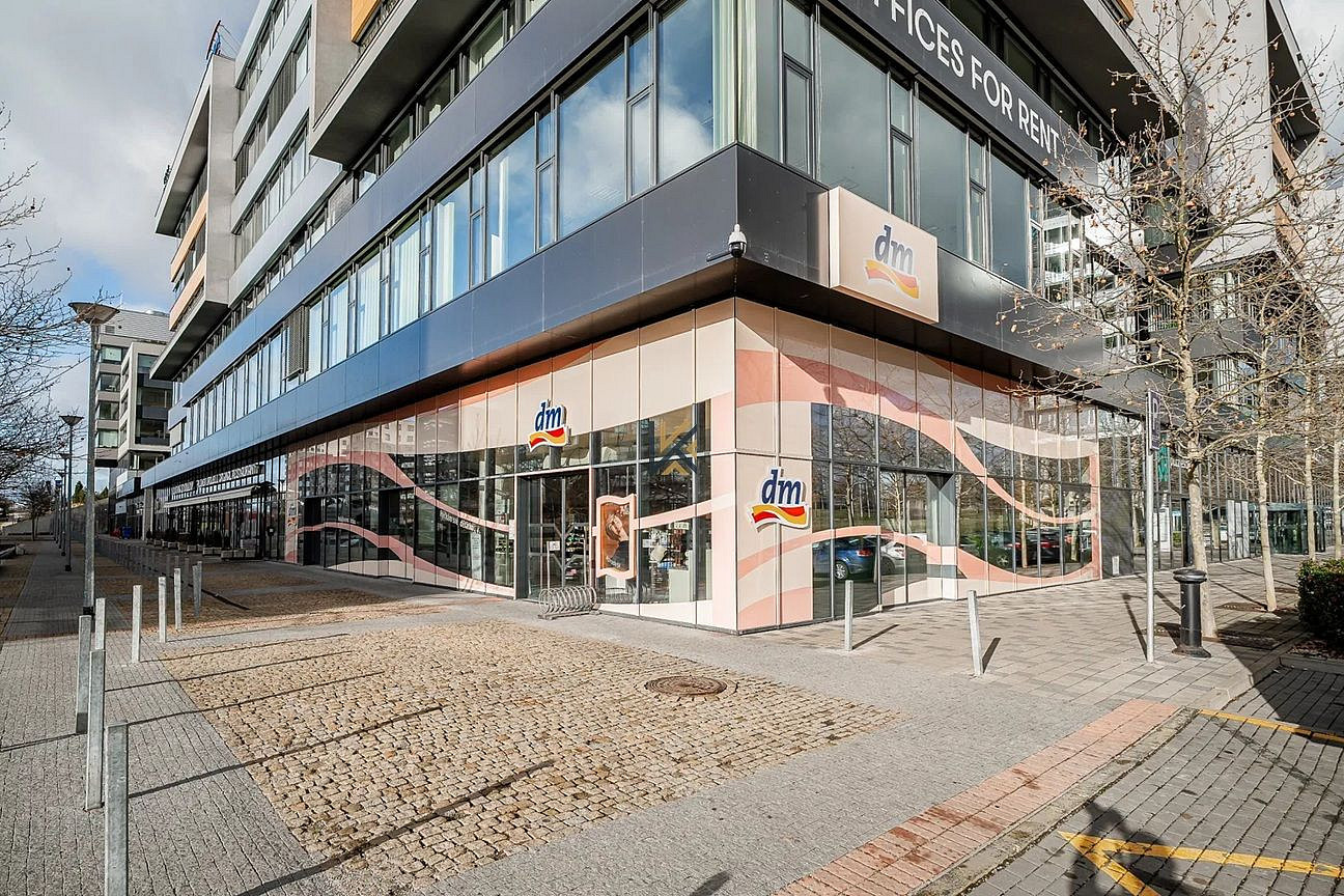 Pronájem obchodních prostor 146 m² – fotografie 3