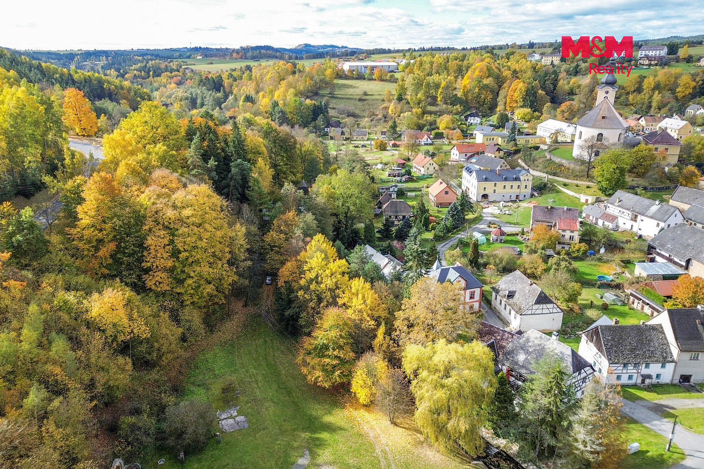 Prodej stavebního pozemku 987 m² - Widok 5