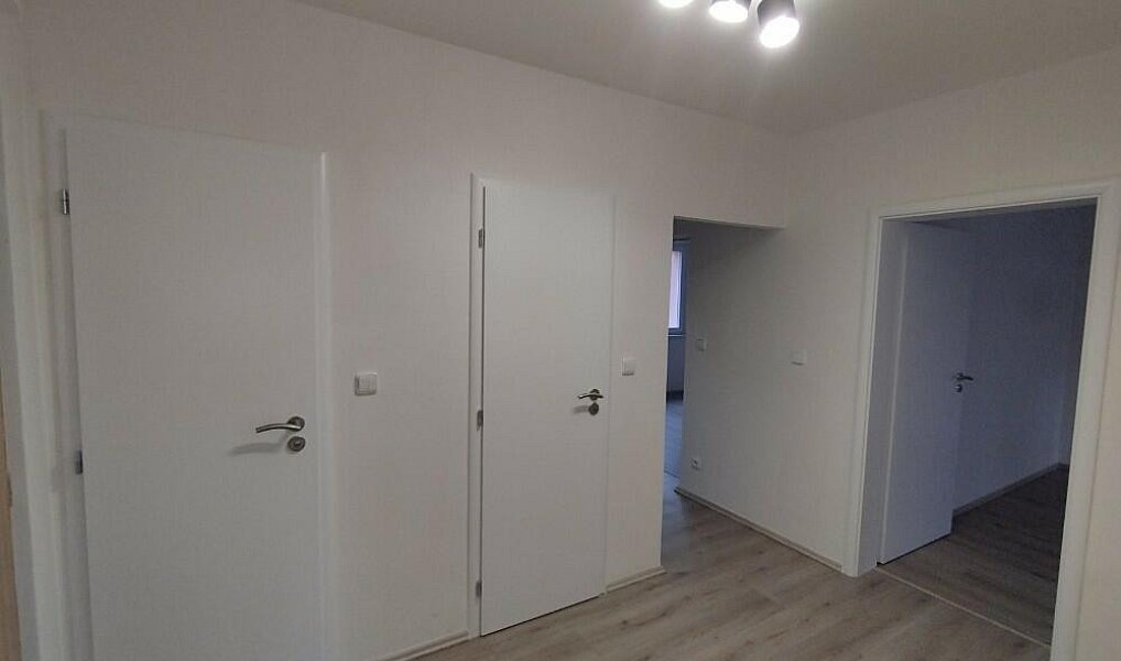 Pronájem bytu 3+1 72 m², Praha – náhled fotky 12