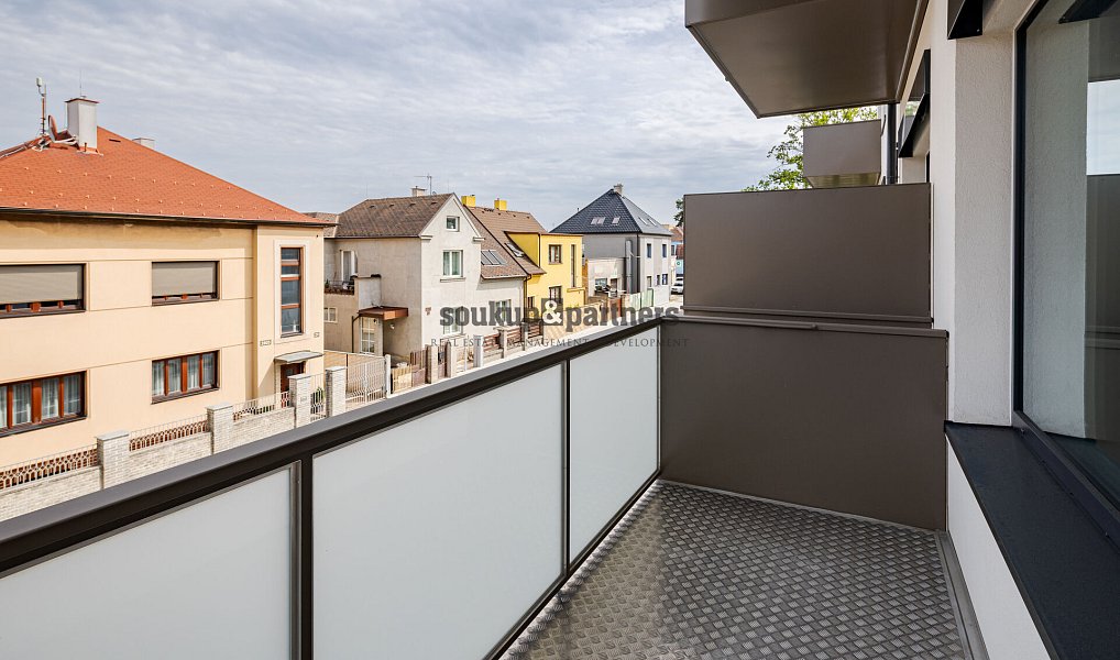 Prodej bytu 1+kk 38 m², Kladno – náhled fotky 4