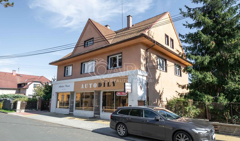 Prodej rodinného domu, 411 m², Mělník, Neratovice
