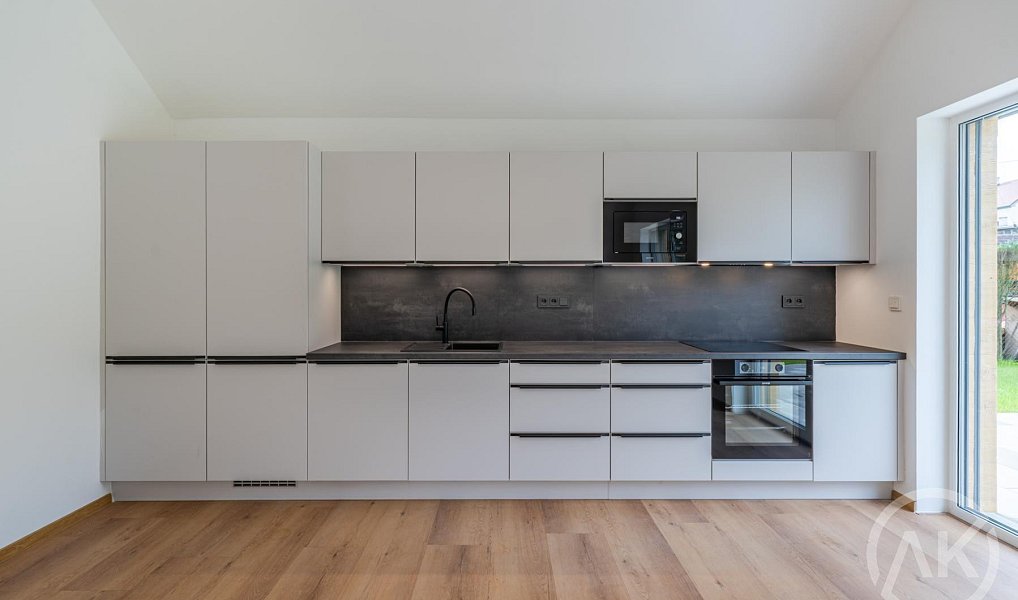 Pronájem chaty/chalupy 48 m² s pozemkem 425 m², Horní Lhota – náhled fotky 7
