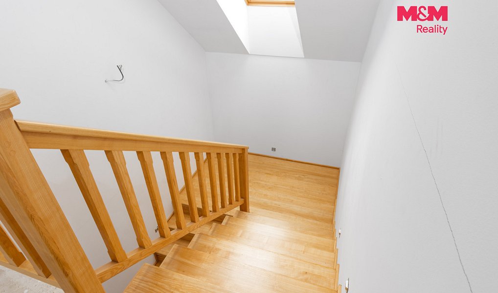 Prodej domu 160 m² s pozemkem 2 136 m², Jablunkov – náhled fotky 30