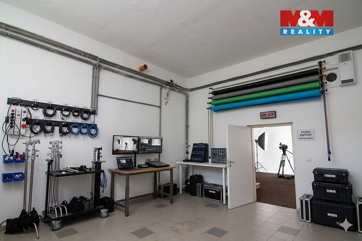 Pronájem kanceláře 64 m² – fotografie 5
