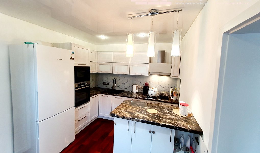 Prodej domu 179 m² s pozemkem 437 m², Okrouhlo – náhled fotky 8