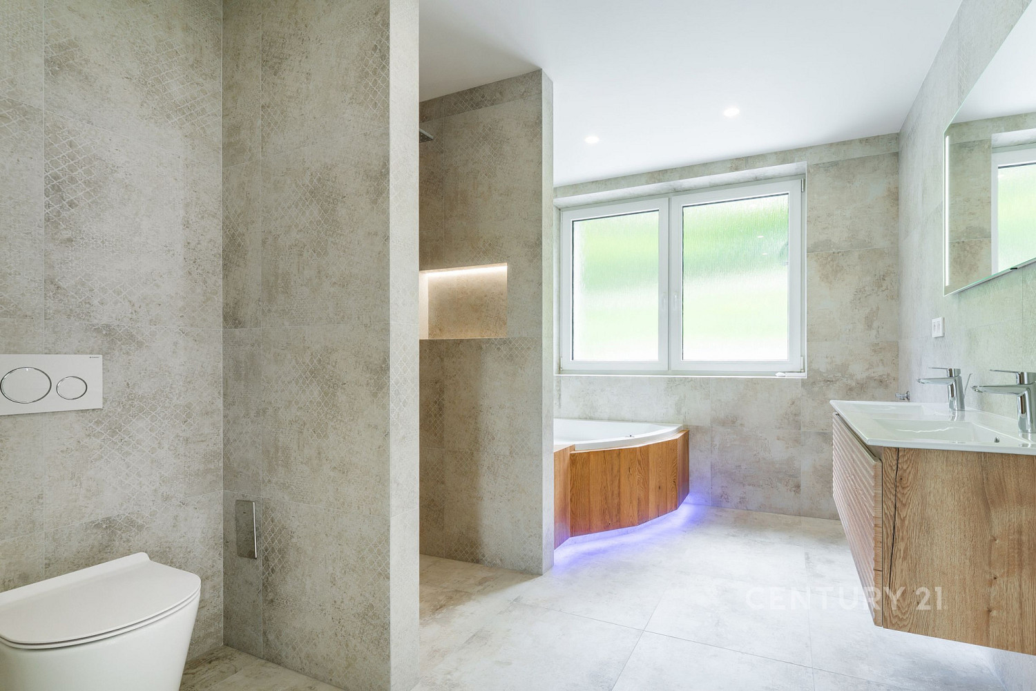 Prodej domu 309 m² s pozemkem 790 m² – fotografie 2