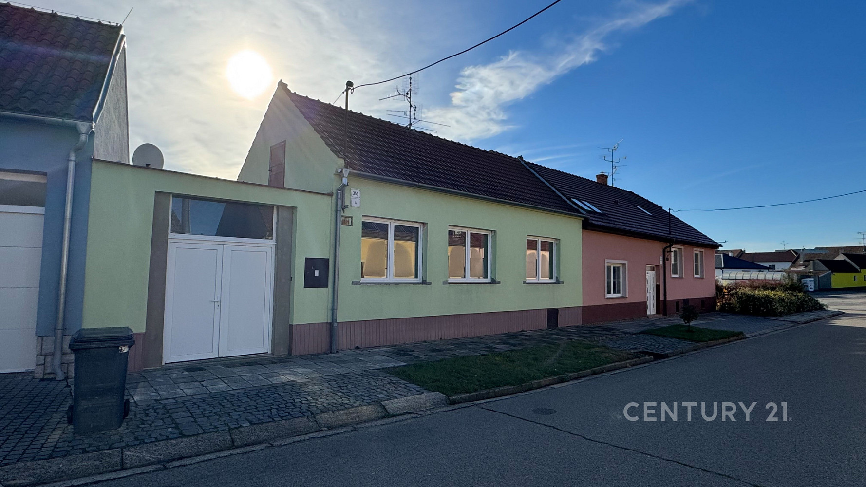 Prodej domu 204 m² s pozemkem 310 m² – fotografie 3