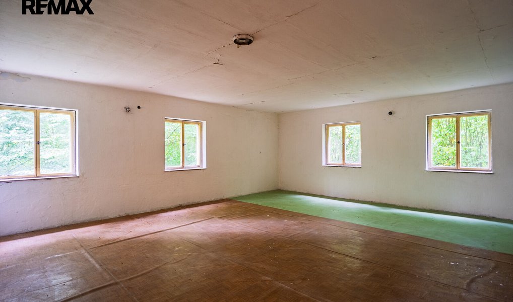Prodej stavebního pozemku 7 613 m², Děkov – náhled fotky 9