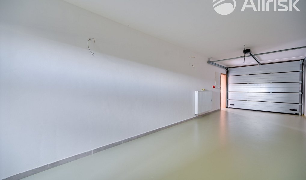 Prodej domu 220 m² s pozemkem 600 m², Březina – náhled fotky 10