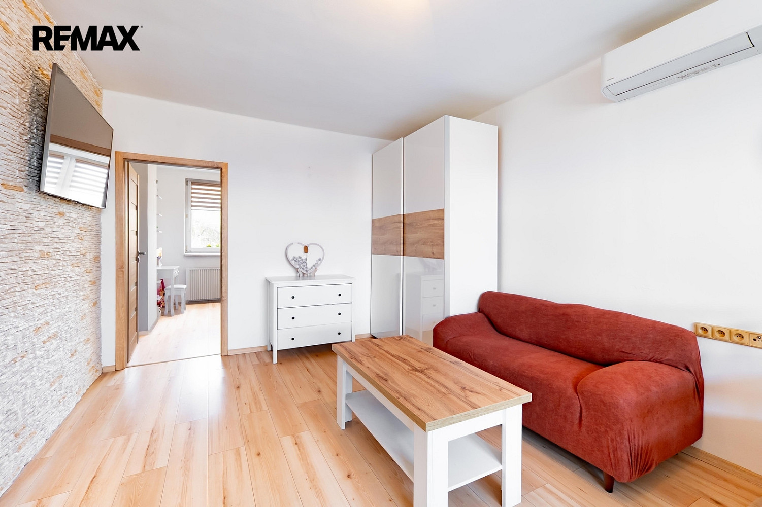 Prodej bytu 3+kk 58 m² – pohled 4