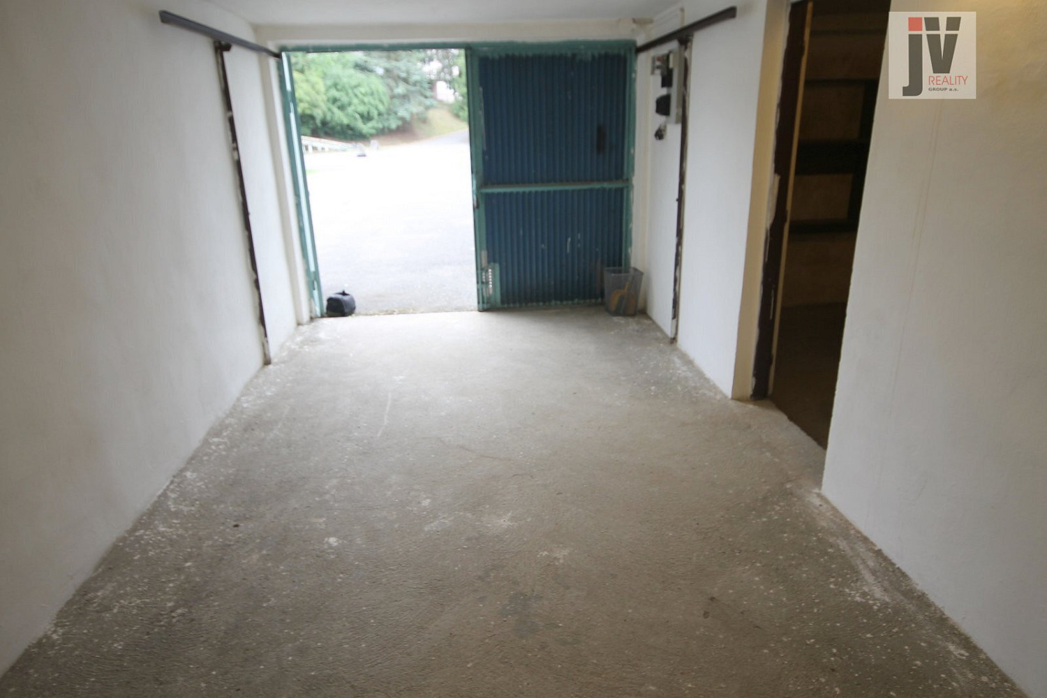 Pronájem garáže, 36m2, ov, plzeň — photo 2