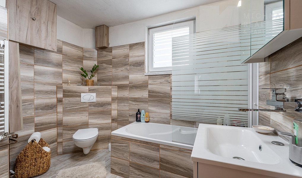 Prodej domu 230 m² s pozemkem 694 m², Březí – náhled fotky 7