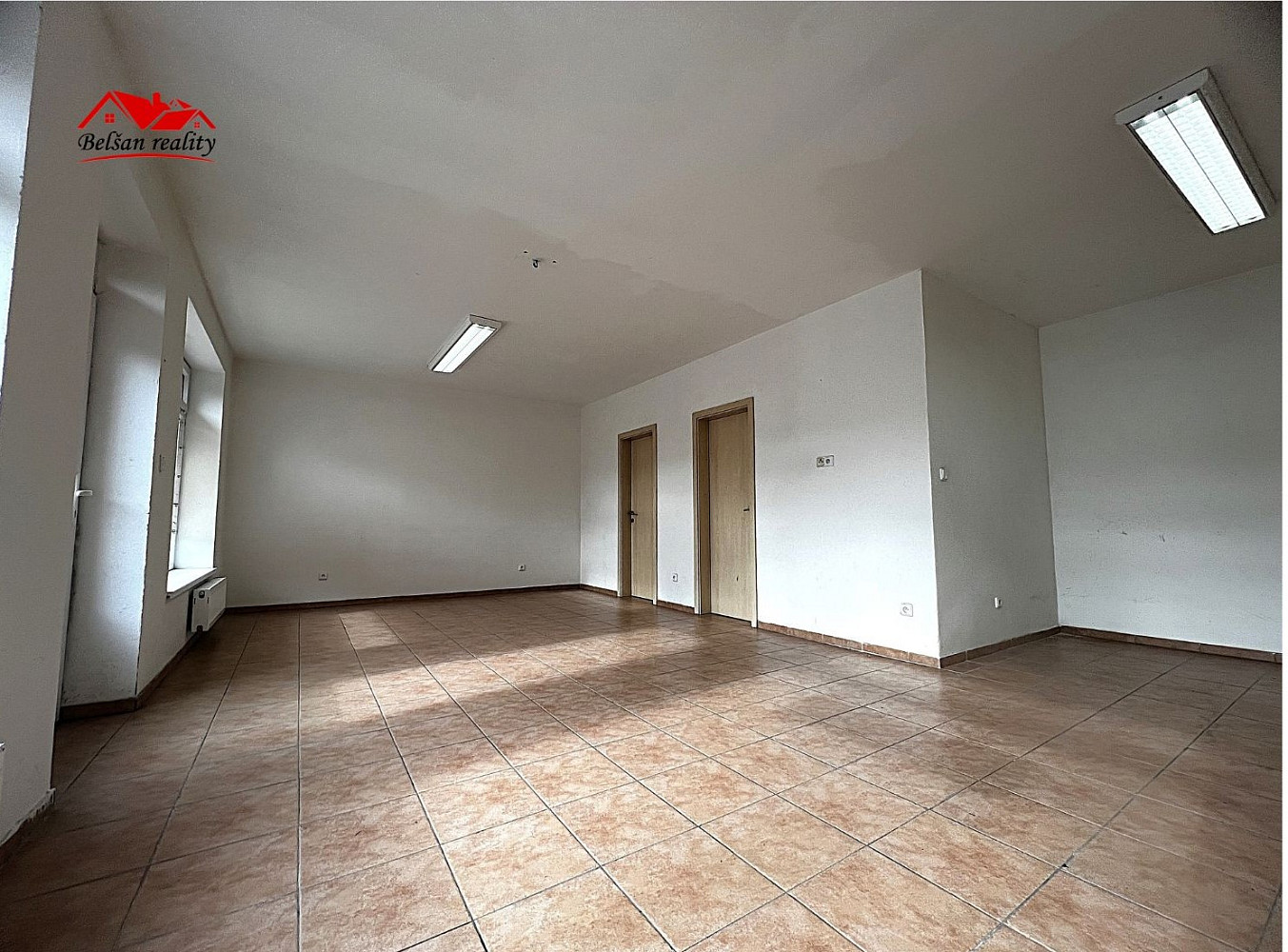 Prodej obchodních prostor 46 m² – fotografie 3