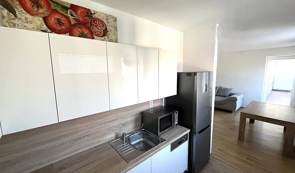 Pronájem bytu 3+kk 69 m², Kroměříž – náhled fotky 2