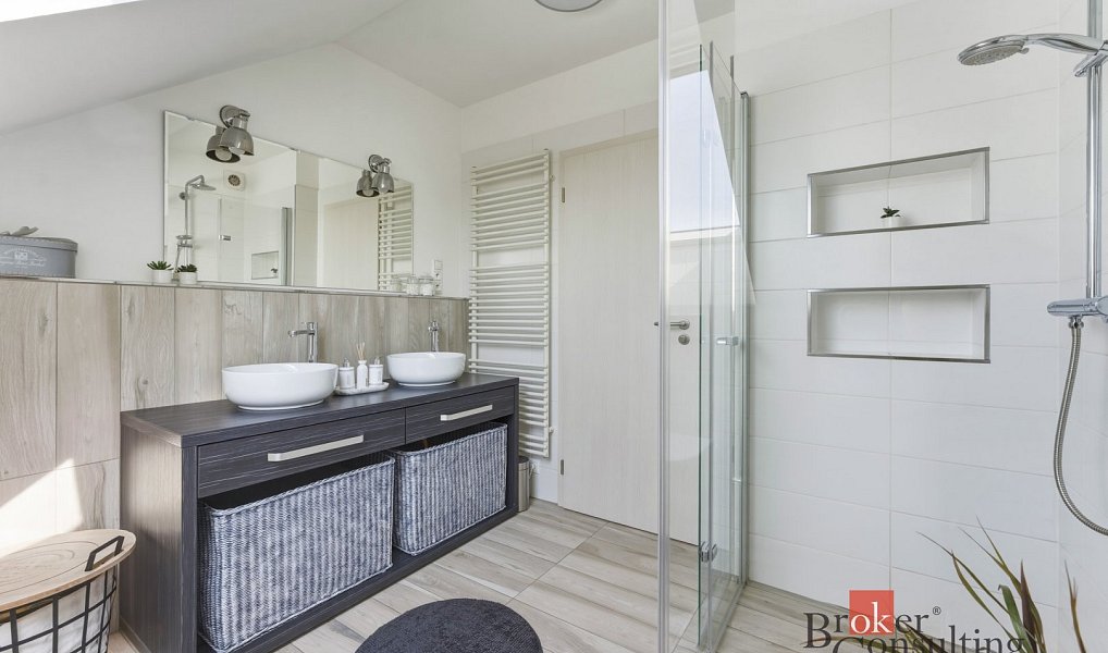 Prodej domu 118 m² s pozemkem 812 m², Dobroměřice – náhled fotky 17