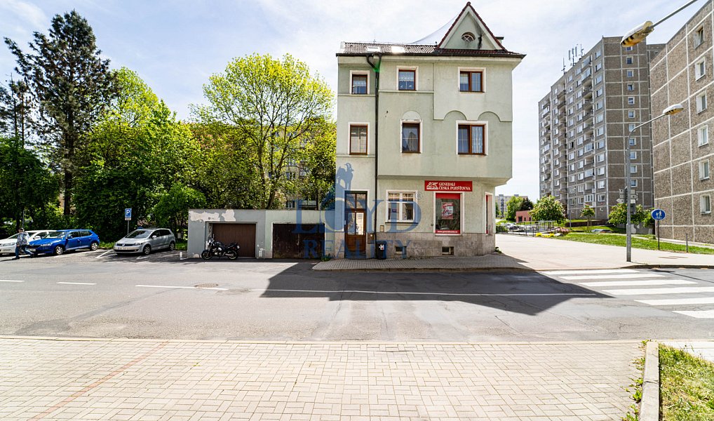 Prodej nájemního domu, činžáku 250 m², Chodov – náhled fotky 18