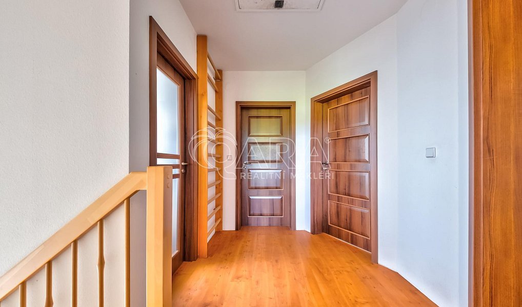 Prodej domu 145 m² s pozemkem 1 823 m², Ondřejov – náhled fotky 12