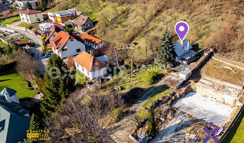 Prodej stavebního pozemku 1 327 m², Zlín – náhled fotky 4