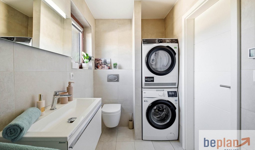 Prodej domu 161 m² s pozemkem 530 m², Kamenice – náhled fotky 7