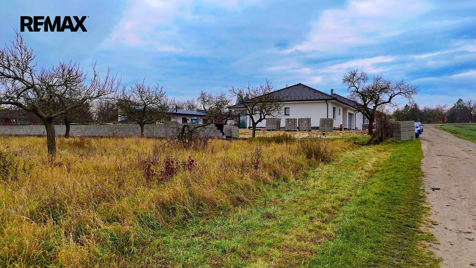 Prodej stavebního pozemku 3 055 m²