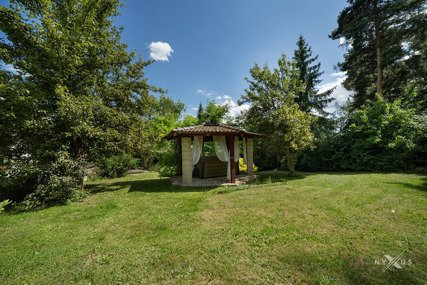 Prodej stavebního pozemku 1 081 m² – fotografie 3