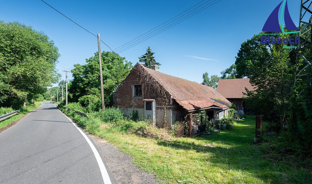 Prodej domu 285 m² s pozemkem 7 546 m², Krupá – náhled fotky 15